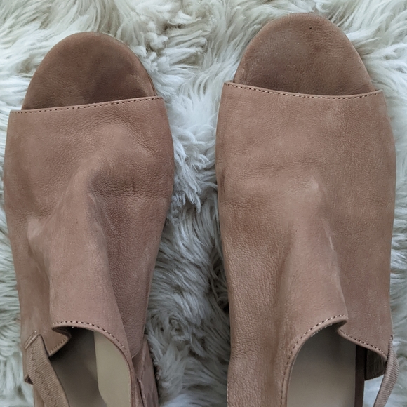 Eileen Fisher Leigh Nubuck Slingback - Picture 8 of 11